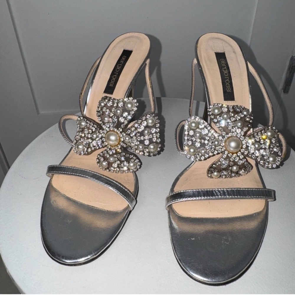 Sergio Rossi Florentine Dahlia Metallic Crystal Embellished Mules/ Size 7.5 - Picture 3 of 6